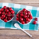 5 Incredible Health Benefits of Eating Cherries