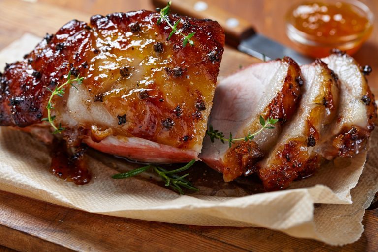 Recipe: Traditional Baked Ham with a Delicious Fruit Glaze