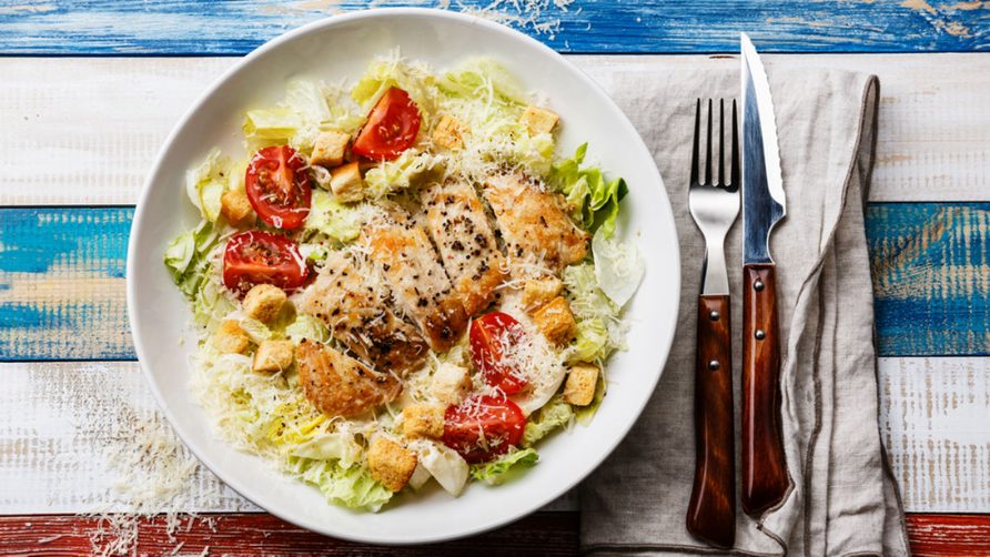 weight loss meal plan, a plate of chicken caesar salad