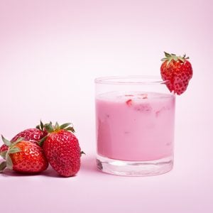Immunity-Boosting Strawberry Smoothie