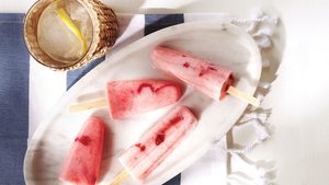 4-Ingredient Berry Yogurt Popsicles