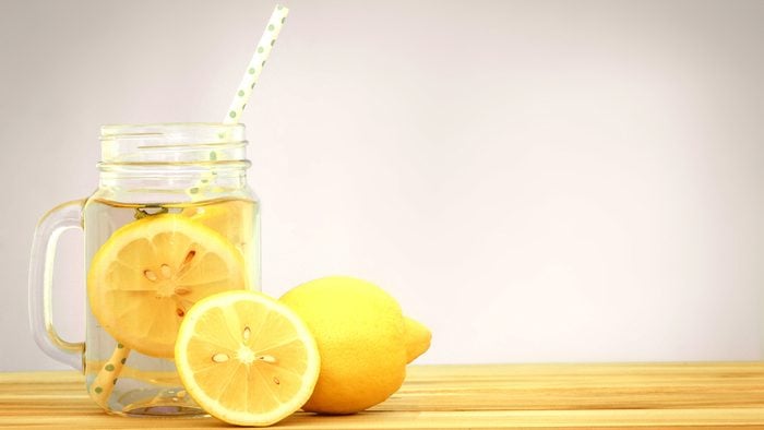 flat tummy foods lemon water