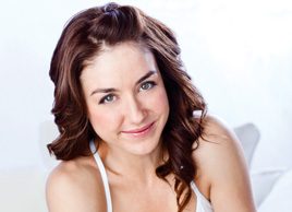 Actress Erin Karpluk on diet, fitness and healthy living