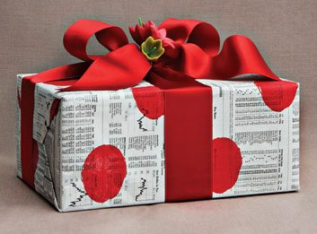 The newspaper gift wrap