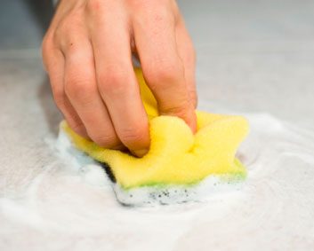 Are antibacterial sponges healthier than regular?