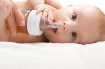 babywithbottle