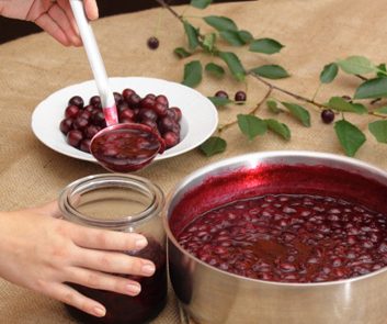 preseve cherries jam