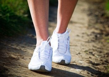 toning trainers for walking