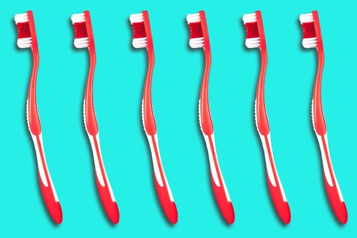 10-everyday-items-wash-toothbrush