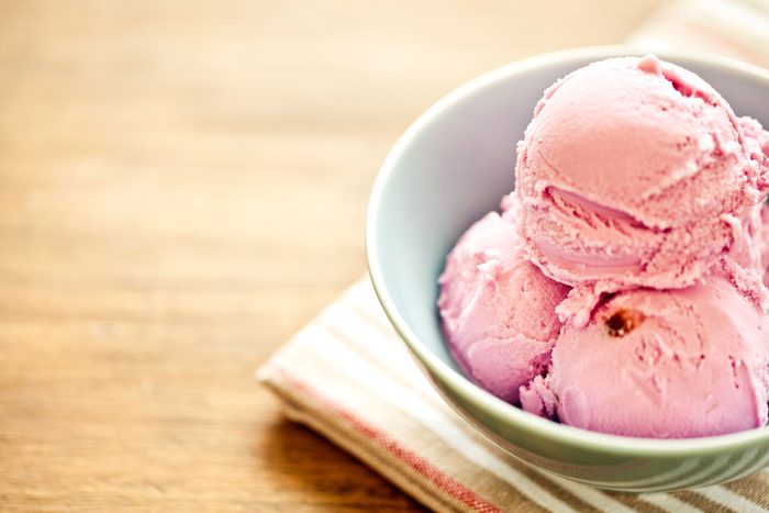 20-kitchen-shortcuts-soften-ice-cream