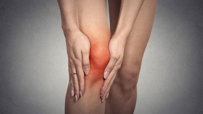 a red, swollen knee