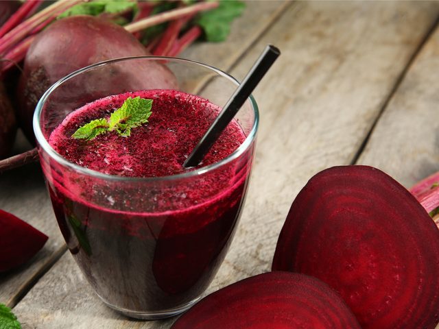 A healthy breakfast fruit smoothie recipe with raspberries and beets.