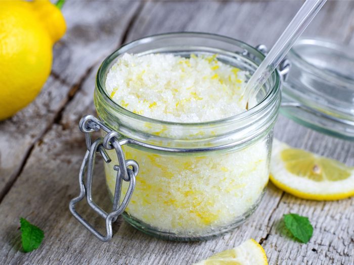 This lemon agave age spot fighter recipe is a natural anti-aging must.