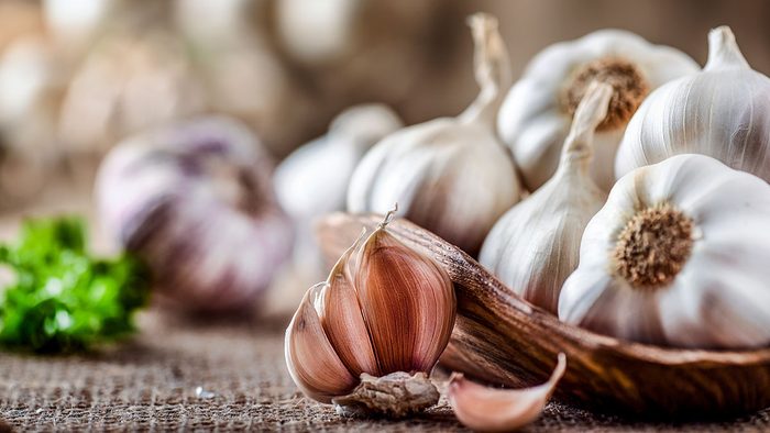 Affordable Superfoods, garlic