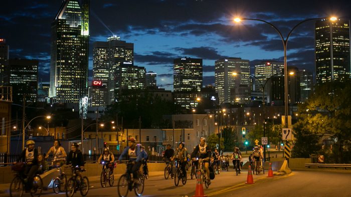 night biking gear 2017, tour de velo montreal