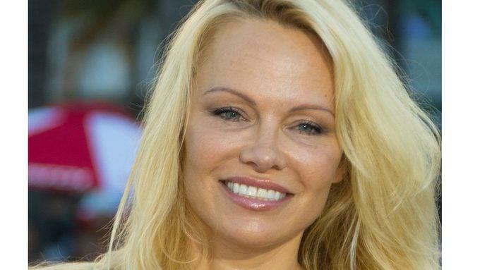 Pamela Anderson vegan diet, a headshot of Pamela Anderson on the red carpet