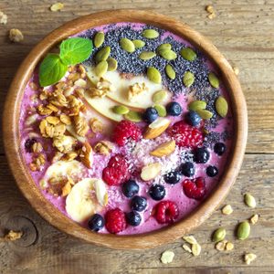Blueberry and Spinach Smoothie Bowl