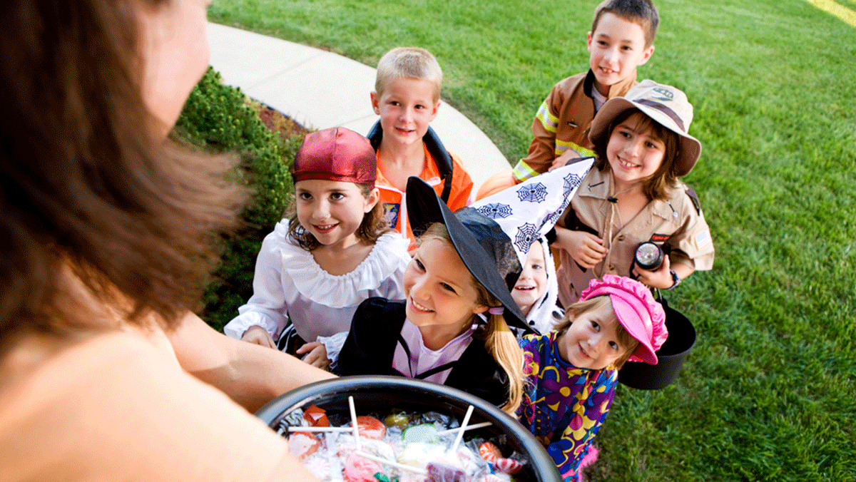 Halloween Diet Tricks, children trick or treating