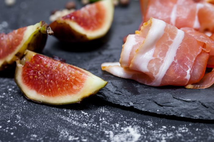 fig recipes | fig walnut prosciutto