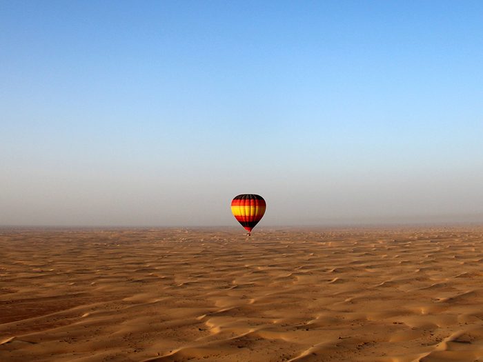 Dubai hot air balloon ride in the desert