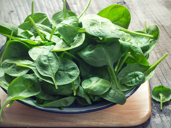 Healthy snacks, bowl of baby spinach