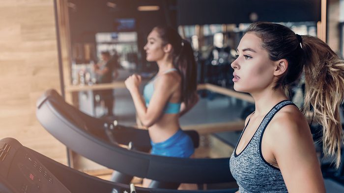 Best Fitness Studios, women on tredmill