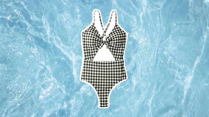 Swimwear for Body Shapes, back and white bathingsuit