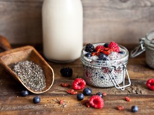 Super Simple Vanilla Chia Pudding with Berries
