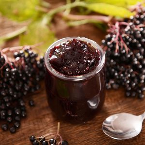 How to Make Elderberry Jelly
