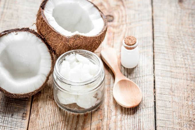 Coconut oil moisturizer