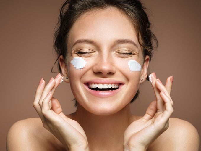 retinol benefits skin care cream