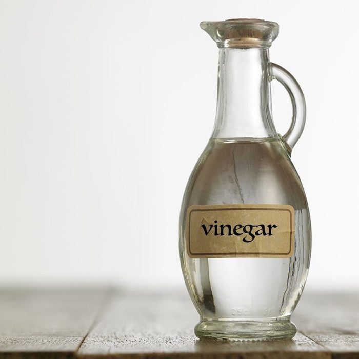 vinegar cleaning hacks