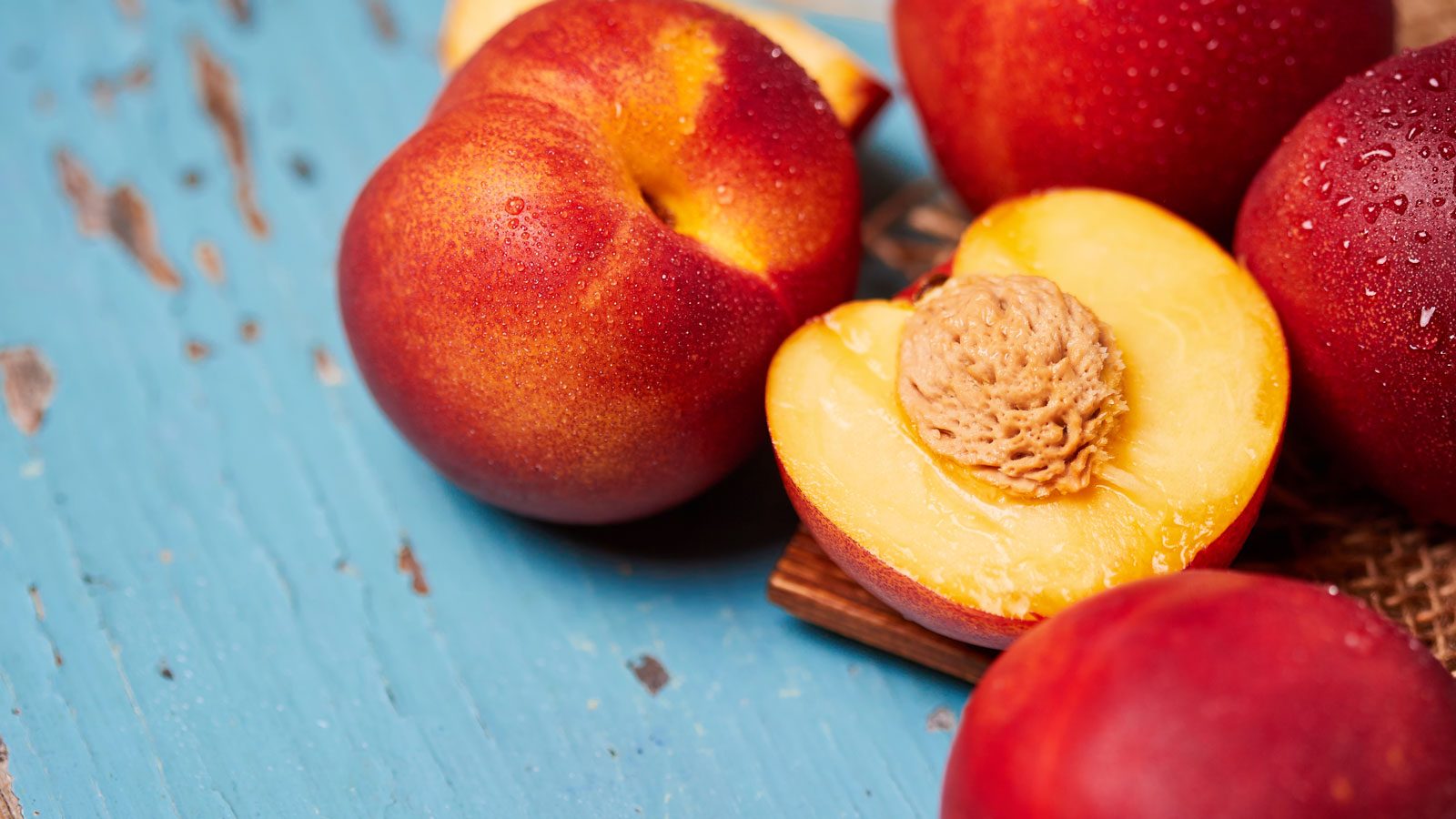 Use These Easy Steps for Freezing Nectarines