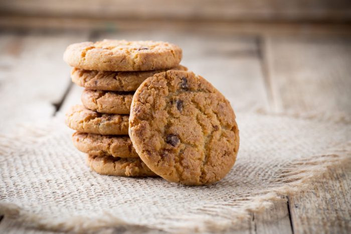 Healthy Chocolate Recipes | Chocolate Chip Oatmeal Cookies