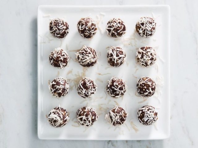 Healthy Chocolate Recipes | Chocolate Coconut Truffles