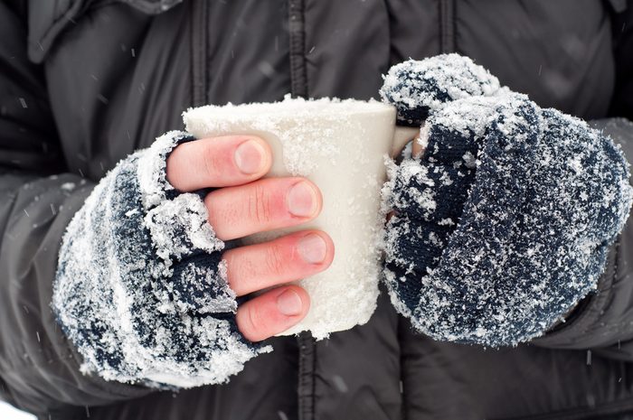 how does cold weather affect your body