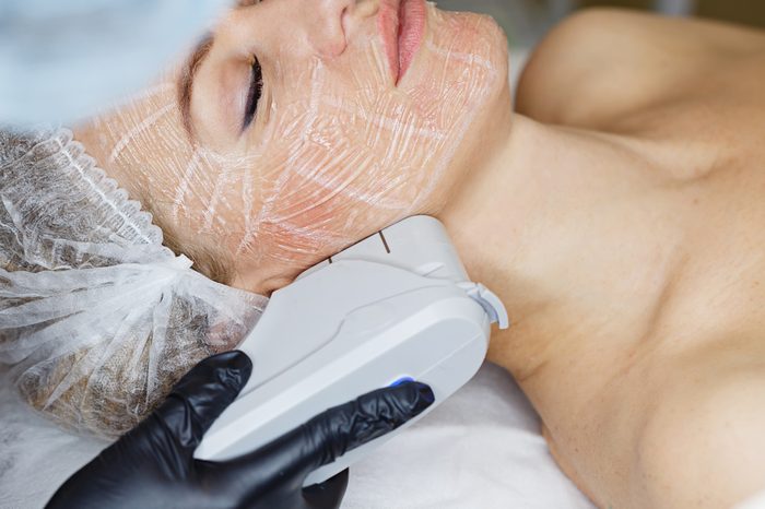 Anti-Aging Treatments | Non-surgical face lifting. SMAS lifting ultrasonic. Facelift. The process of rejuvenation. Spa treatment. Hardware cosmetology.