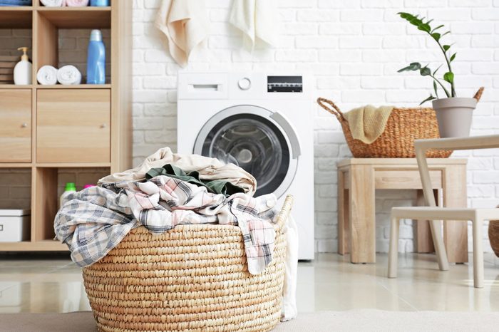 washing clothes protect against coronavirus