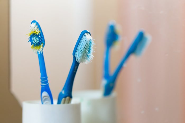 teeth-cleaning mistakes