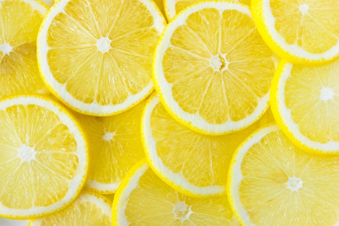 things that wreck your teeth | lemon slices