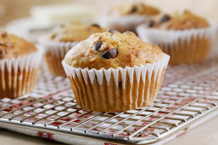 doctors eat for breakfast | banana chocolate chip muffins