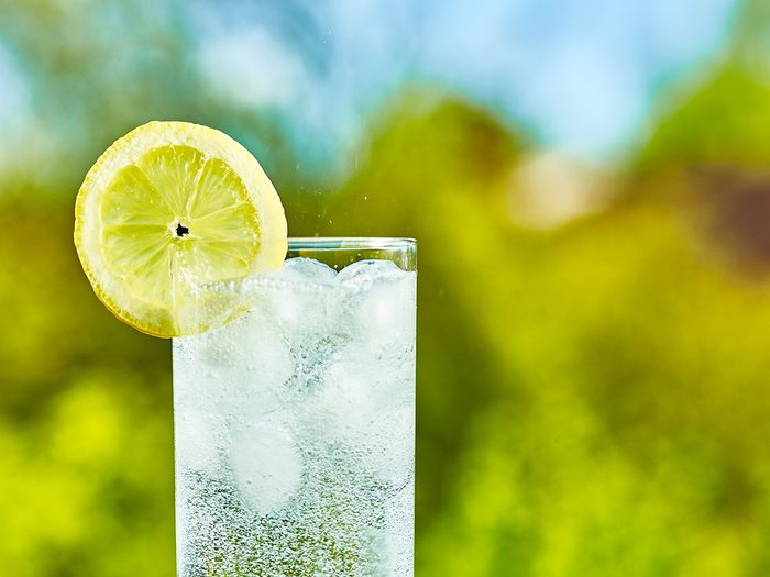 carbonated water | foods to avoid before workout