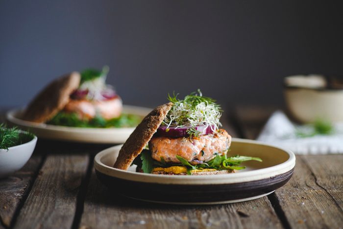 healthier grilling ideas | Salmon burgers for lunch