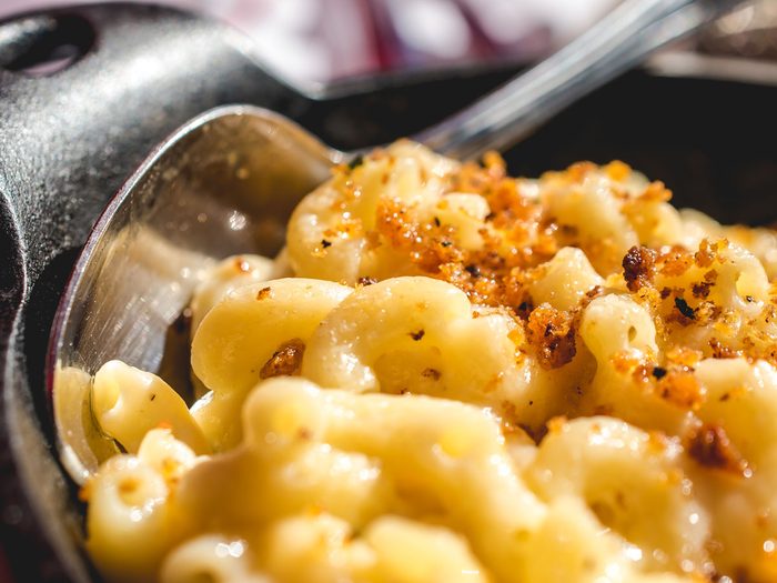 prepared meals nutritionists avoid | mac and cheese