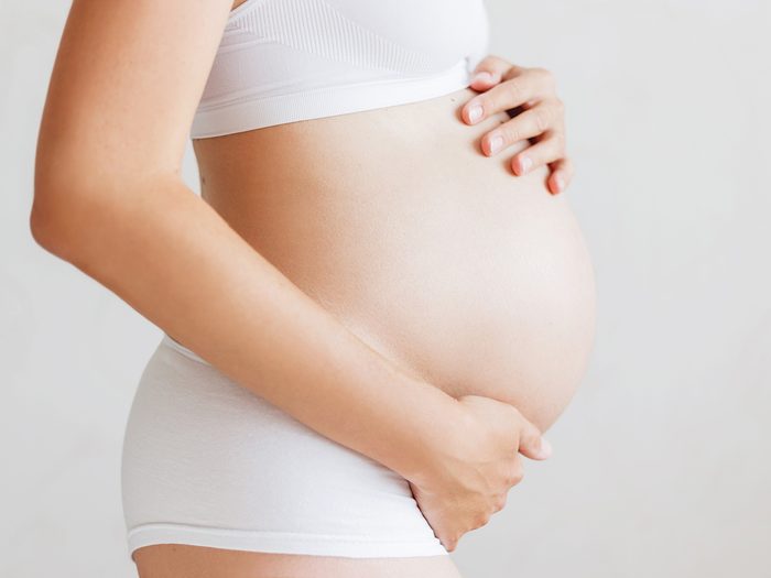 pregnant woman | delaying pregnancy in covid