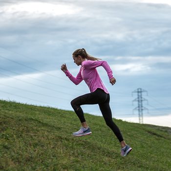 Melissa Bishop | image of olympic runner melissa bishop running up a hill