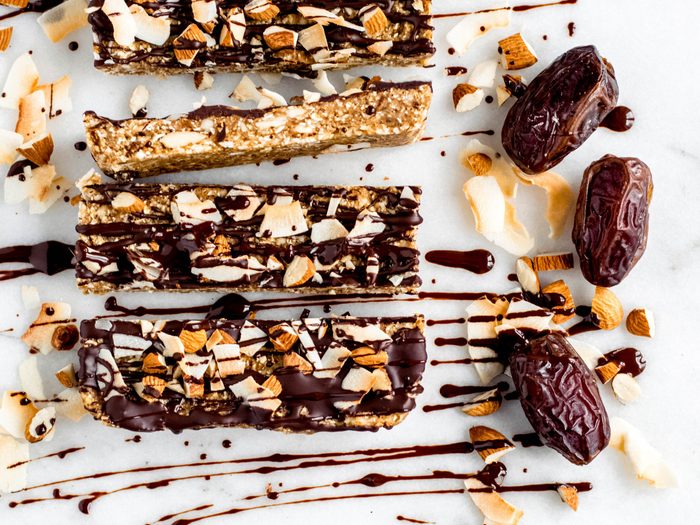 date coconut energy bars | image of date coconut energy bars