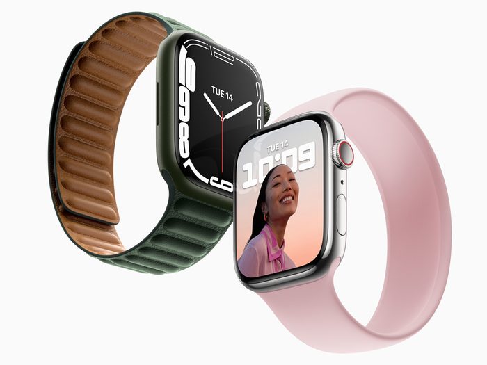 wellness gifts | Apple Watch Series7 Hero 09142021