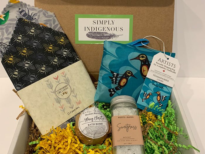 holiday gift baskets and sets | Simply Indigenous