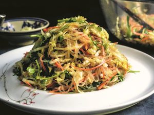 Shake Up Your Lunch With This Napa Cabbage & Vermicelli Salad